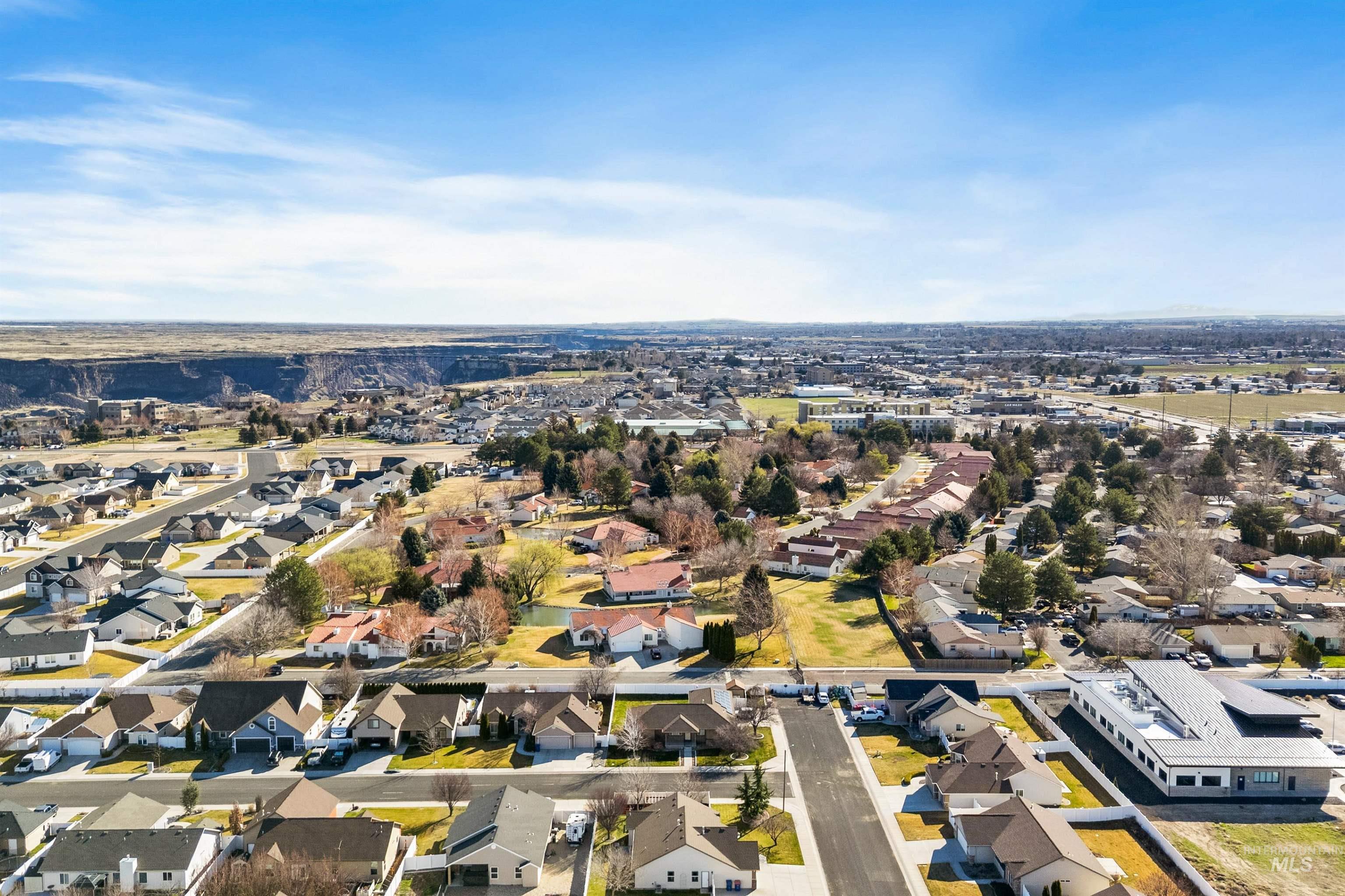 330 Arrowhead Path Twin Falls, ID 83301 - Photo 30 of 37 Aerial view of residential area