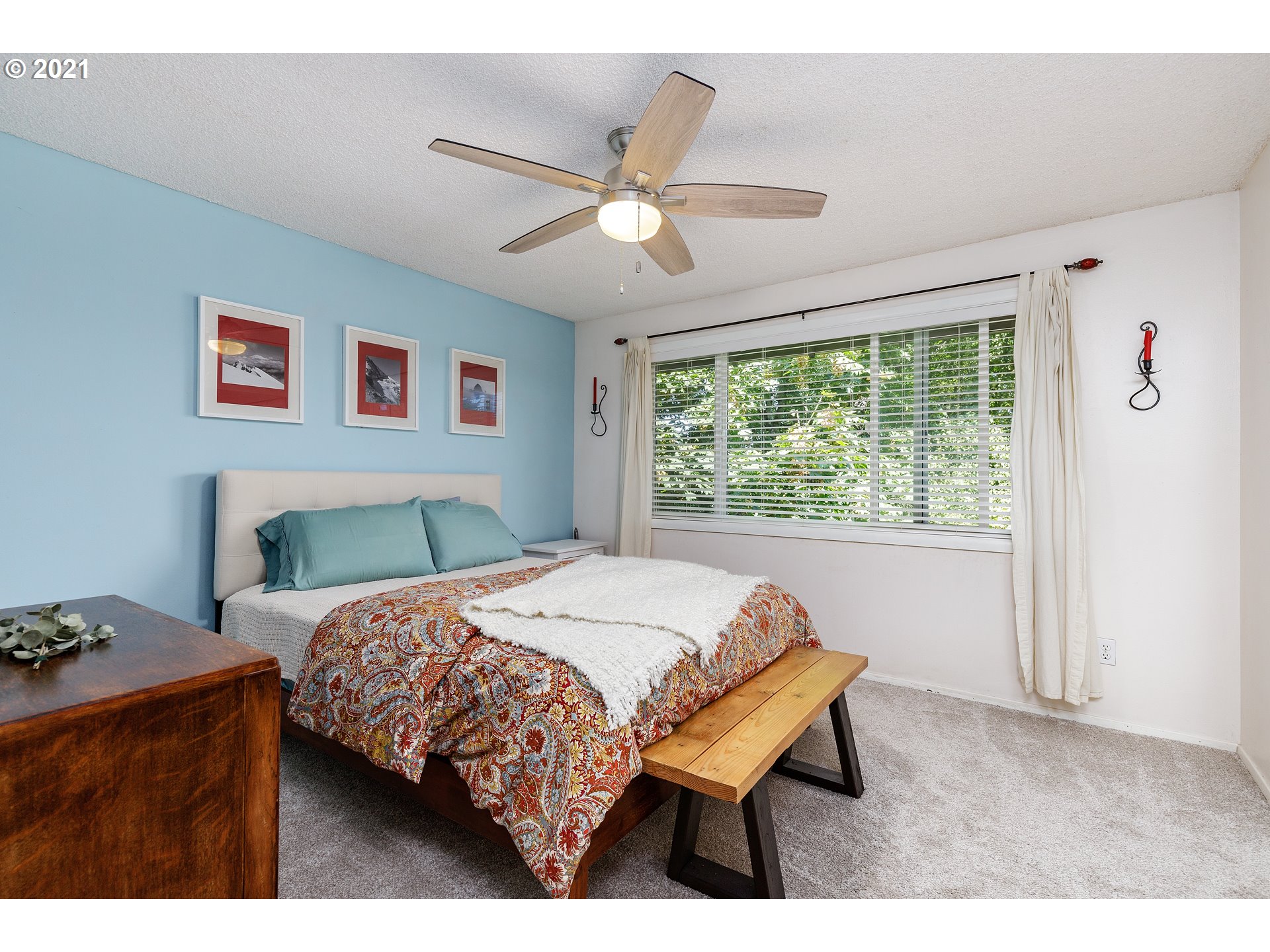 4226 Southwest Garden Home Road Portland, OR 97219 - Photo 17 of 24 Gallery Image 17