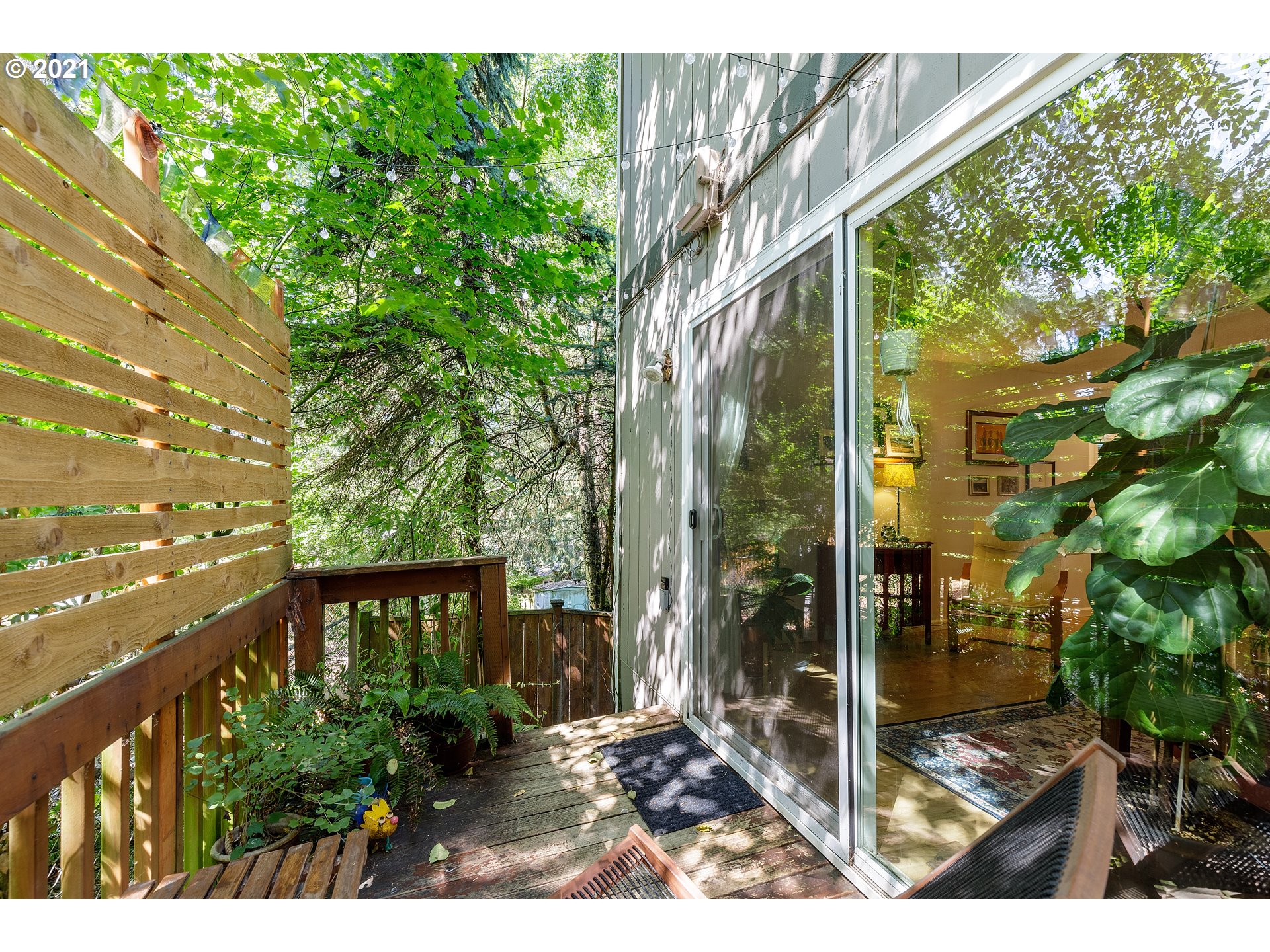 4226 Southwest Garden Home Road Portland, OR 97219 - Photo 5 of 24 Gallery Image 5