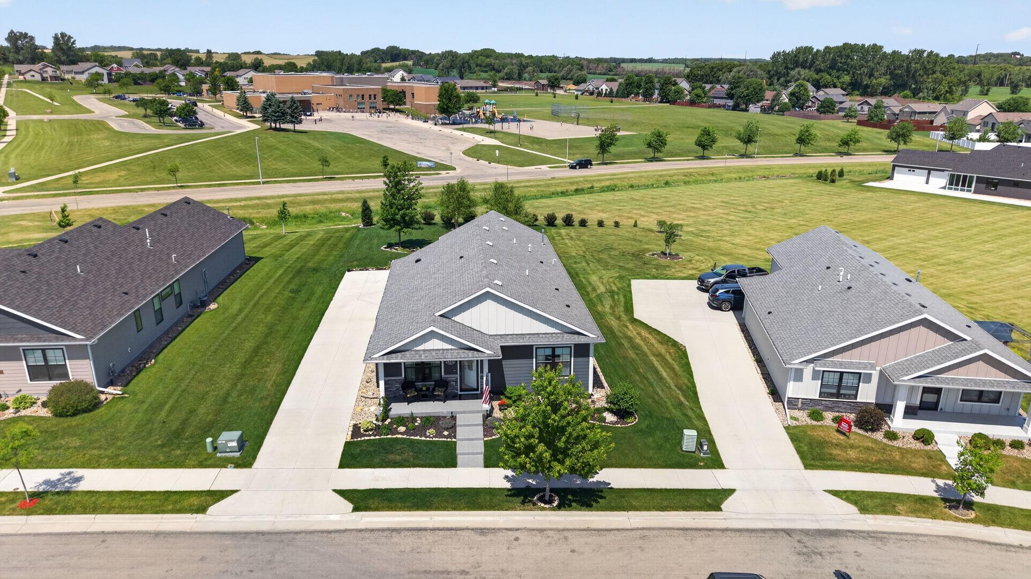 5369 Solstice Place Northwest Rochester, MN 55901 - Photo 3 of 28