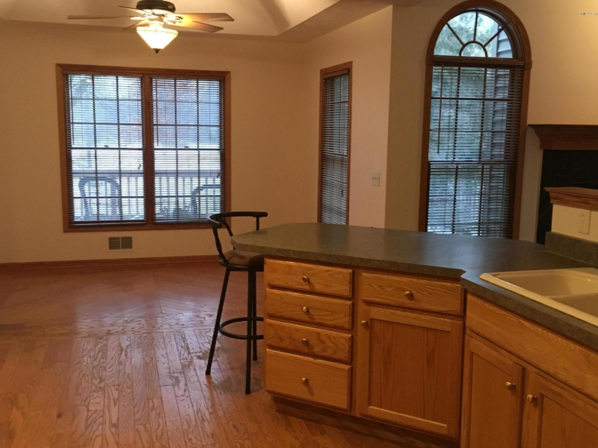 1119 O Keefe Road Marshall, MI 49068 - Photo 6 of 29 IMG_0355