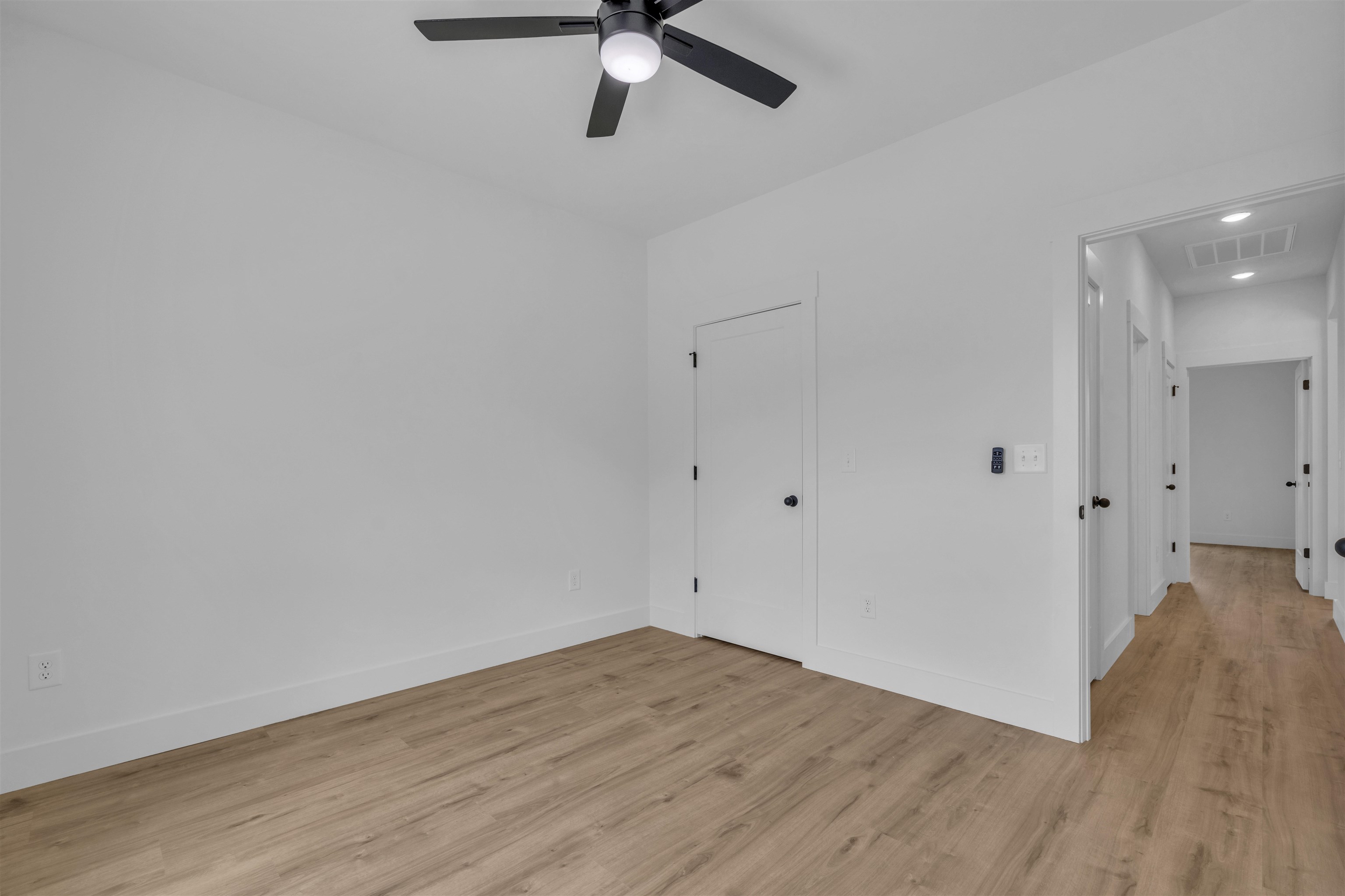 1111 North Green River Road Gaffney, SC 29341 - Photo 28 of 34 Gallery Image 28
