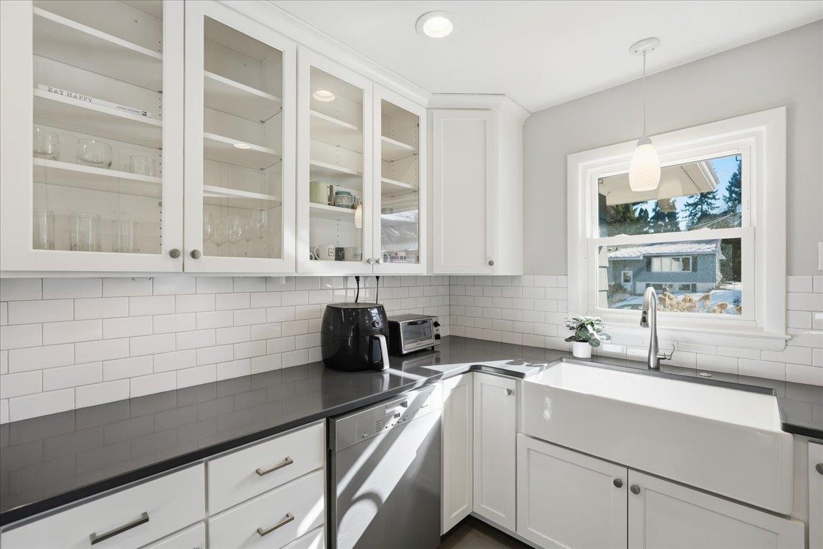 3714 Odana Road Madison, WI 53711 - Photo 12 of 40