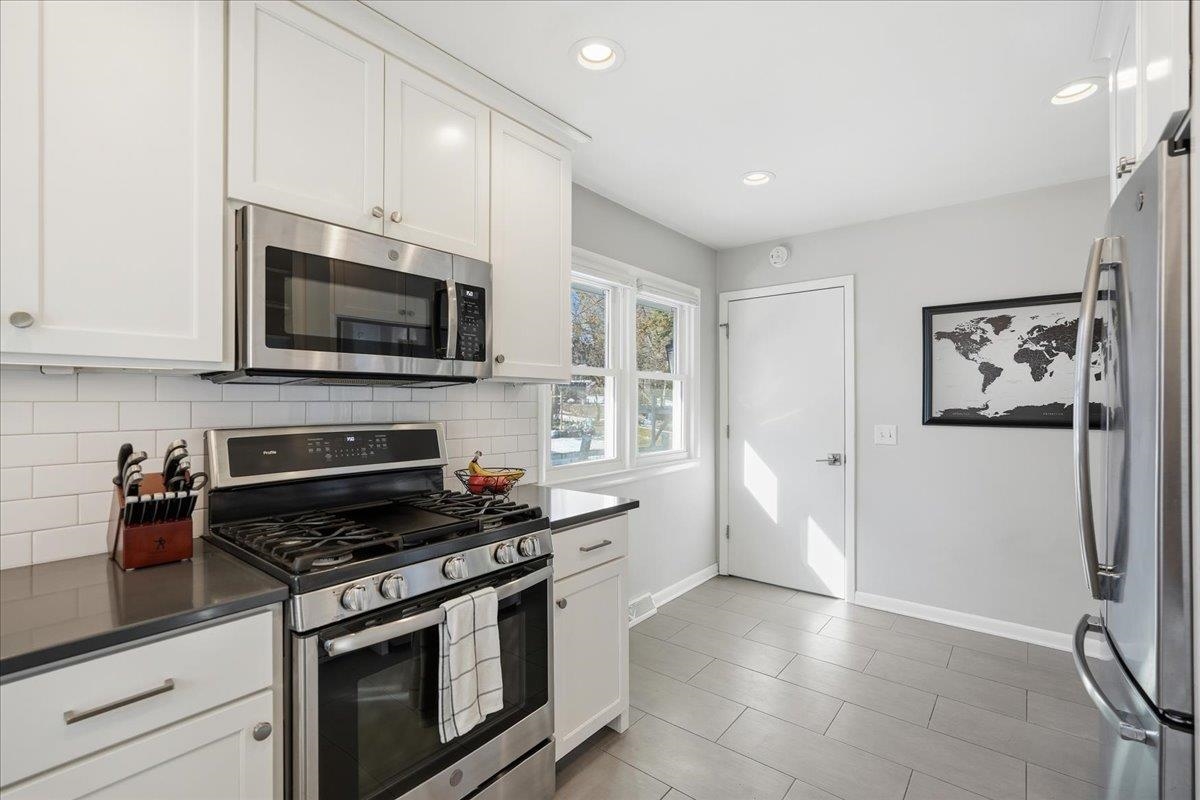 3714 Odana Road Madison, WI 53711 - Photo 15 of 40