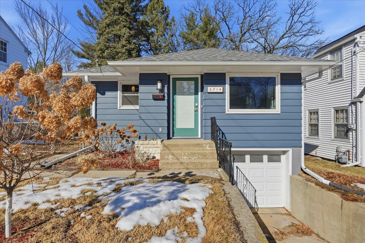 3714 Odana Road Madison, WI 53711 - Photo 2 of 40