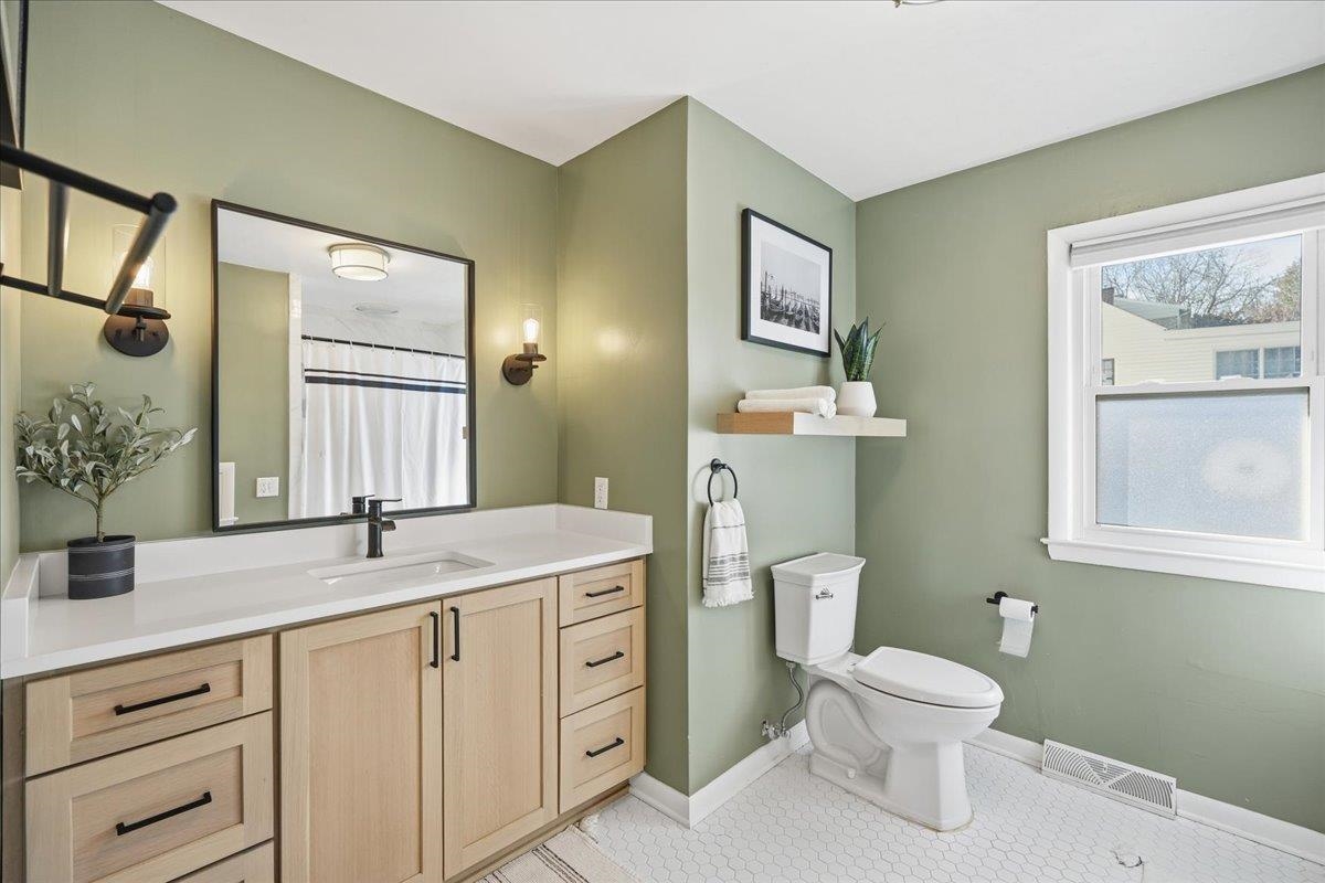 3714 Odana Road Madison, WI 53711 - Photo 22 of 40