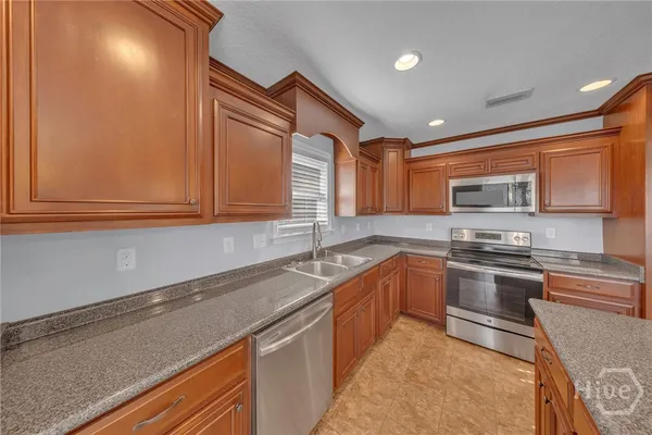 $265,900 | 4248 Shadow Garden Drive, Hahira, GA 31632