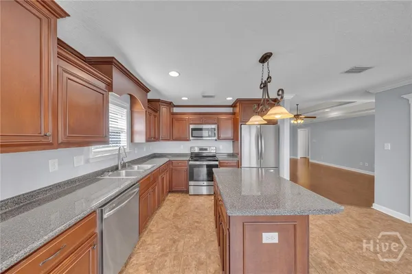 $265,900 | 4248 Shadow Garden Drive, Hahira, GA 31632