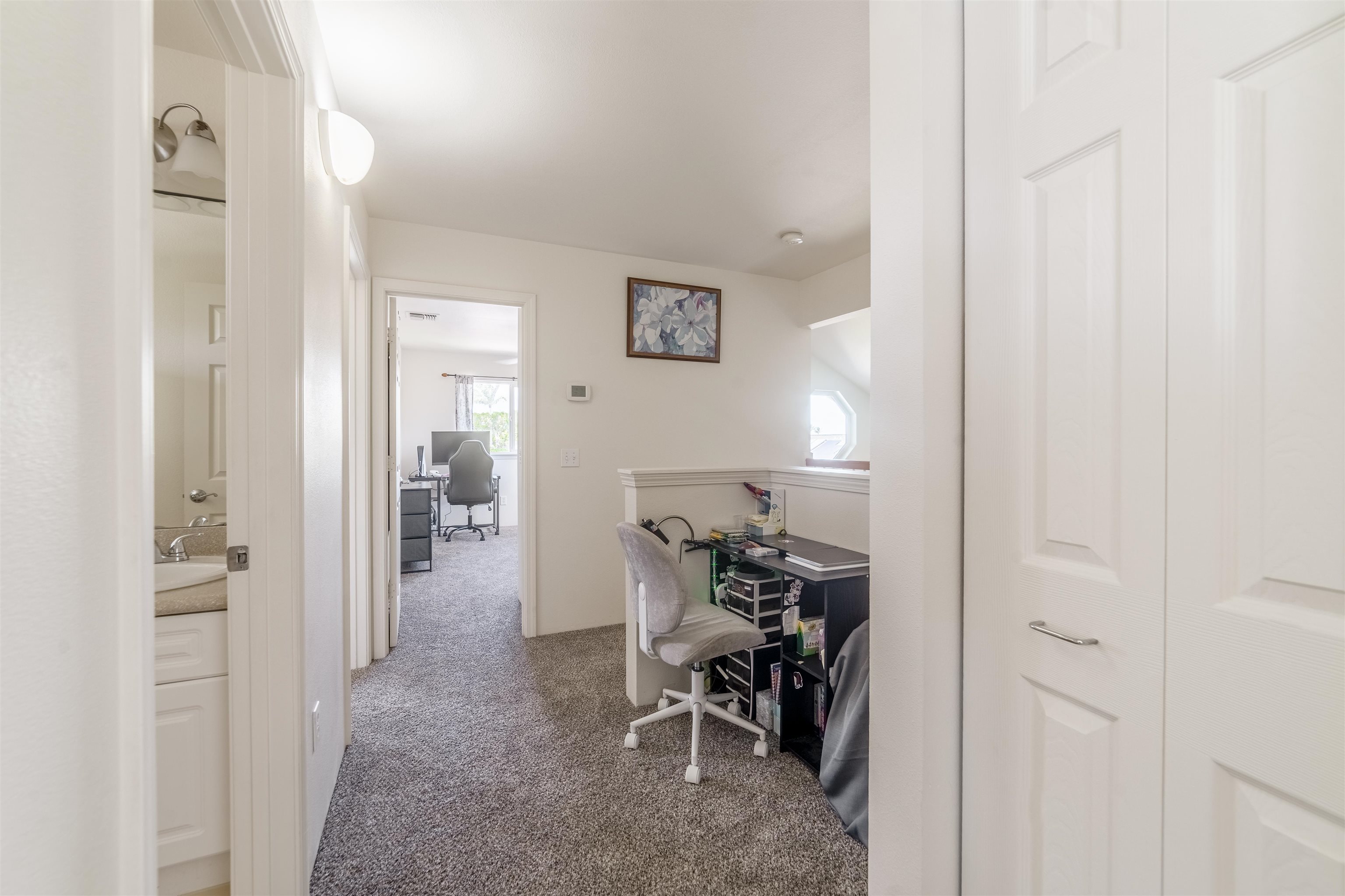 121 Molehulehu Loop Kahului, HI 96732 - Photo 32 of 43 a view of a livingroom with table and chairs