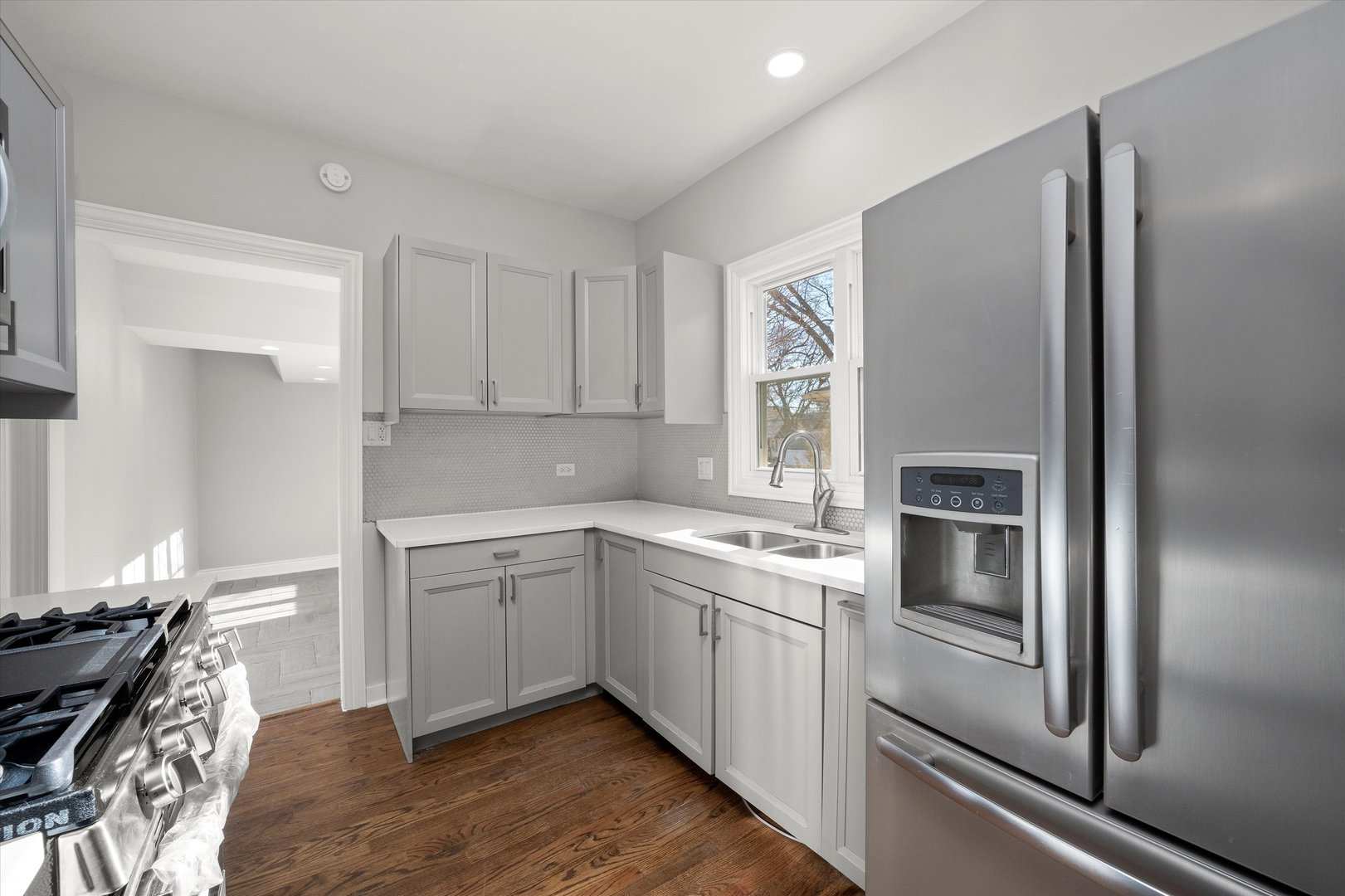 607 North 9th Avenue Maywood, IL 60153 - Photo 15 of 47