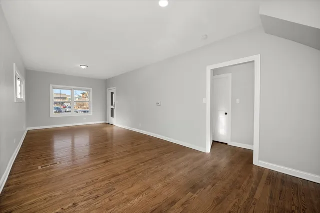 $350,000 | 607 North 9th Avenue, Maywood, IL 60153