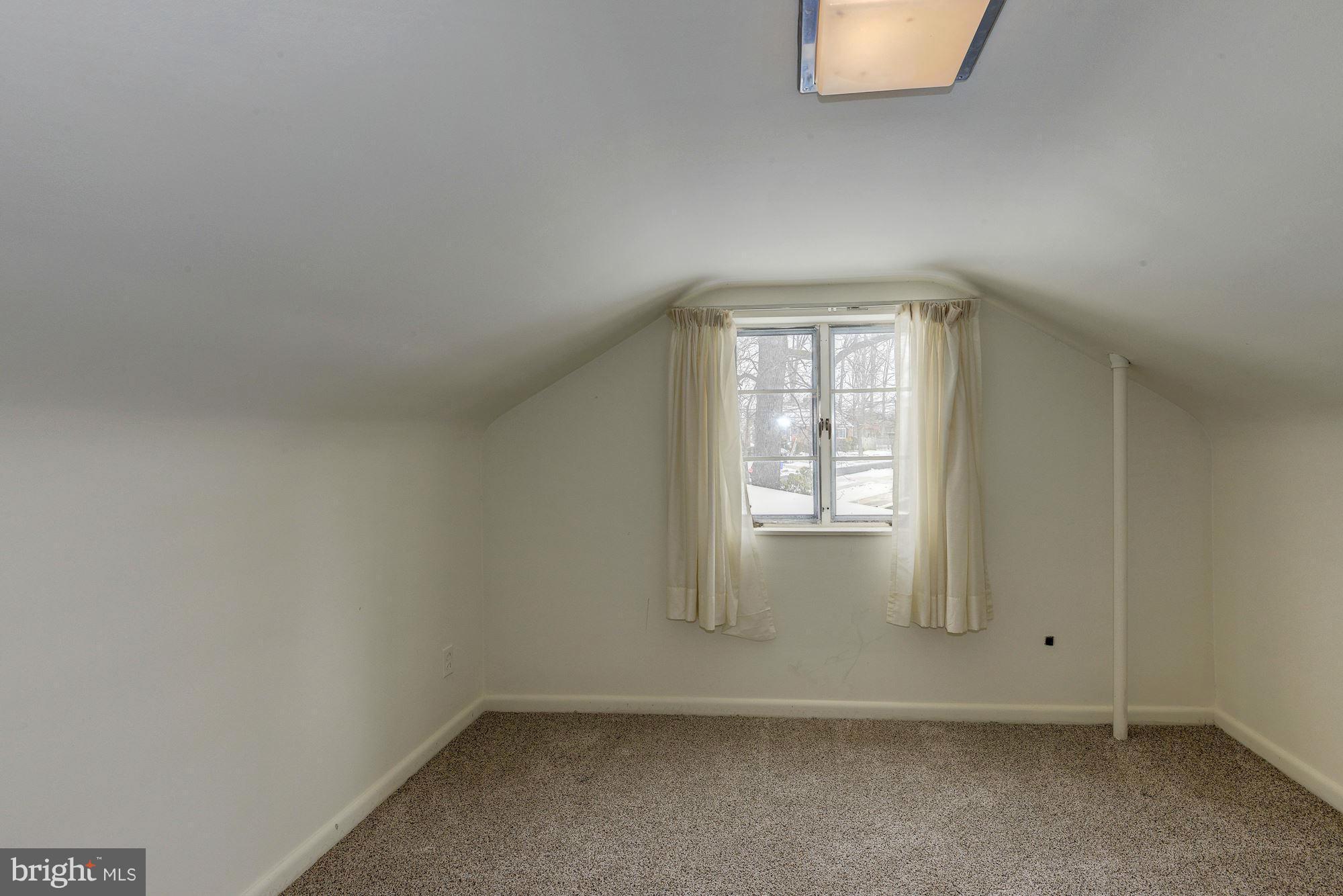 1301 Chalmers Road Silver Spring, MD 20903 - Photo 28 of 28 an empty room with a window