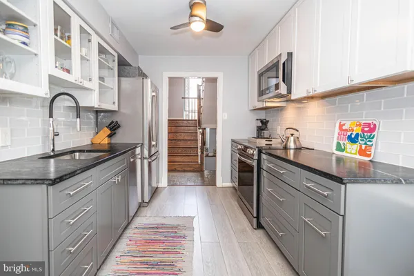 $535,000 | 18 Sutphin Pines, Yardley, PA 19067