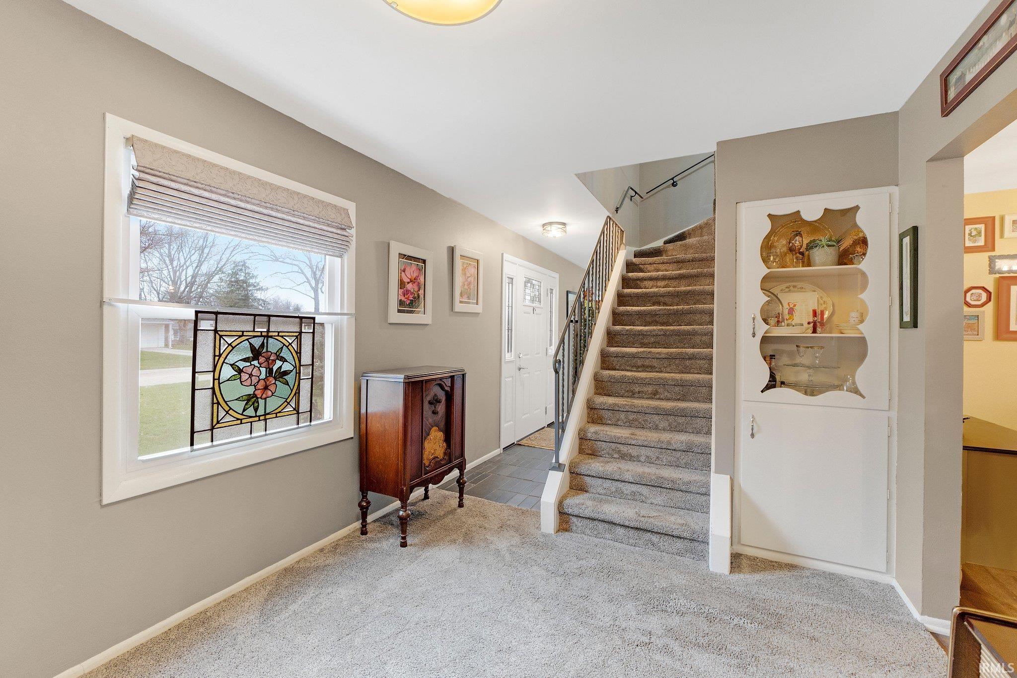 5517 Rothermere Drive Fort Wayne, IN 46835 - Photo 3 of 36 Gallery Image 3