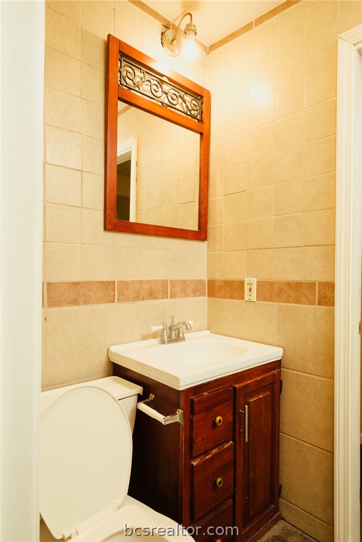505 Foch Street Bryan, TX 77801 - Photo 8 of 22 Gallery Image 8
