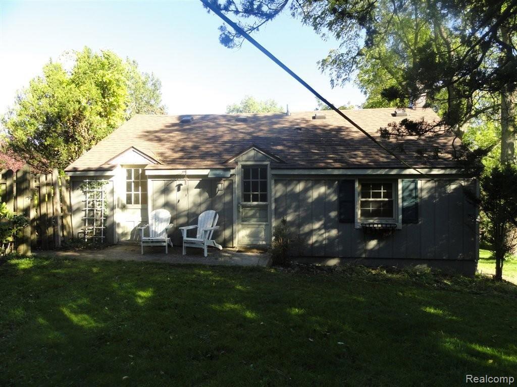 485 Rowe Road Milford, MI 48380 - Photo 10 of 98 DSC03519.JPG