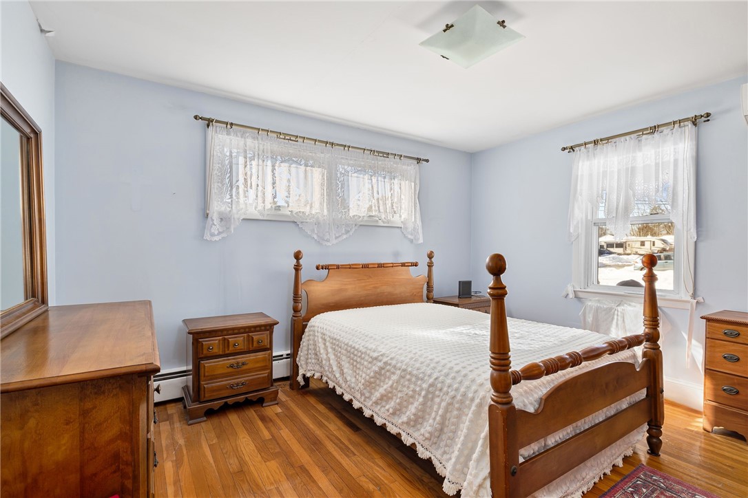 106 Wannamoisett Road East Providence, RI 02914 - Photo 22 of 32