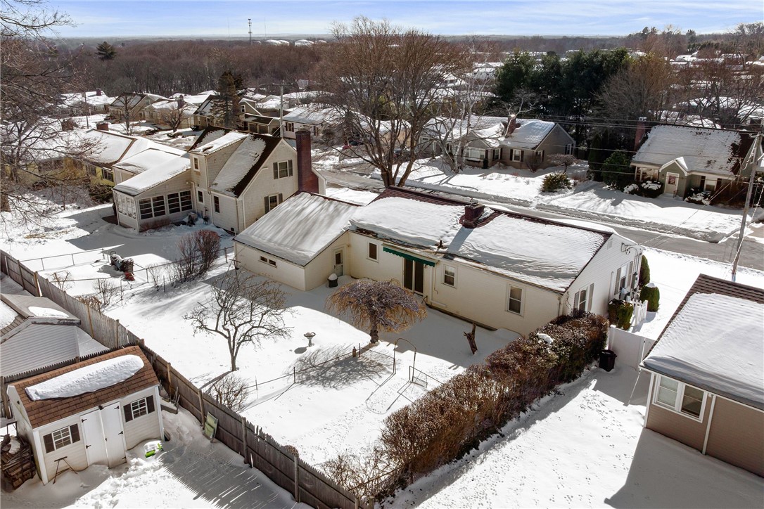 106 Wannamoisett Road East Providence, RI 02914 - Photo 30 of 32