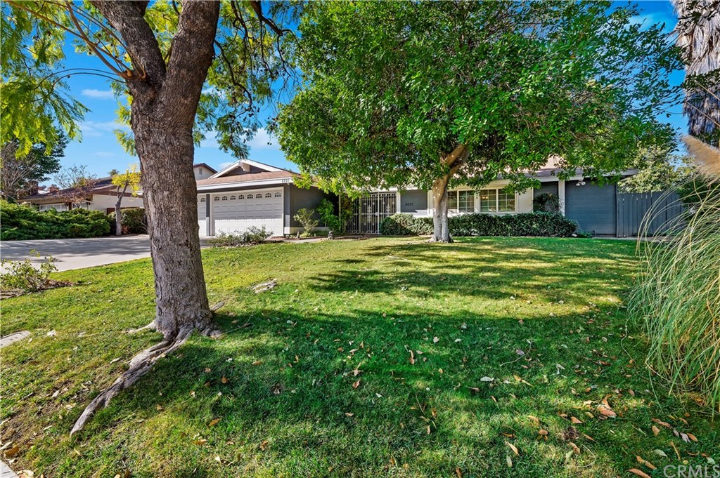 6221 Claridge Drive Riverside, CA 92506 - Photo 2 of 34