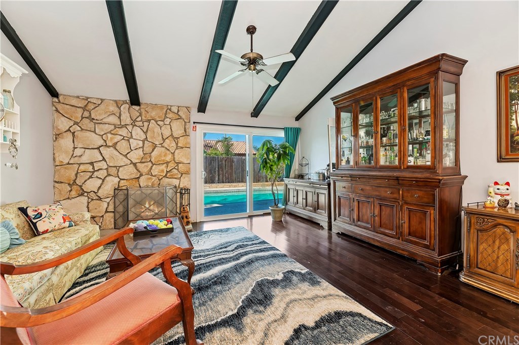 6221 Claridge Drive Riverside, CA 92506 - Photo 16 of 34