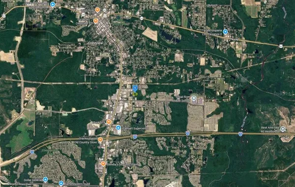 $318,999 | 423 Brookmeade Drive, Crestview, FL 32539