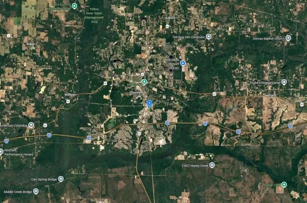 $318,999 | 423 Brookmeade Drive, Crestview, FL 32539