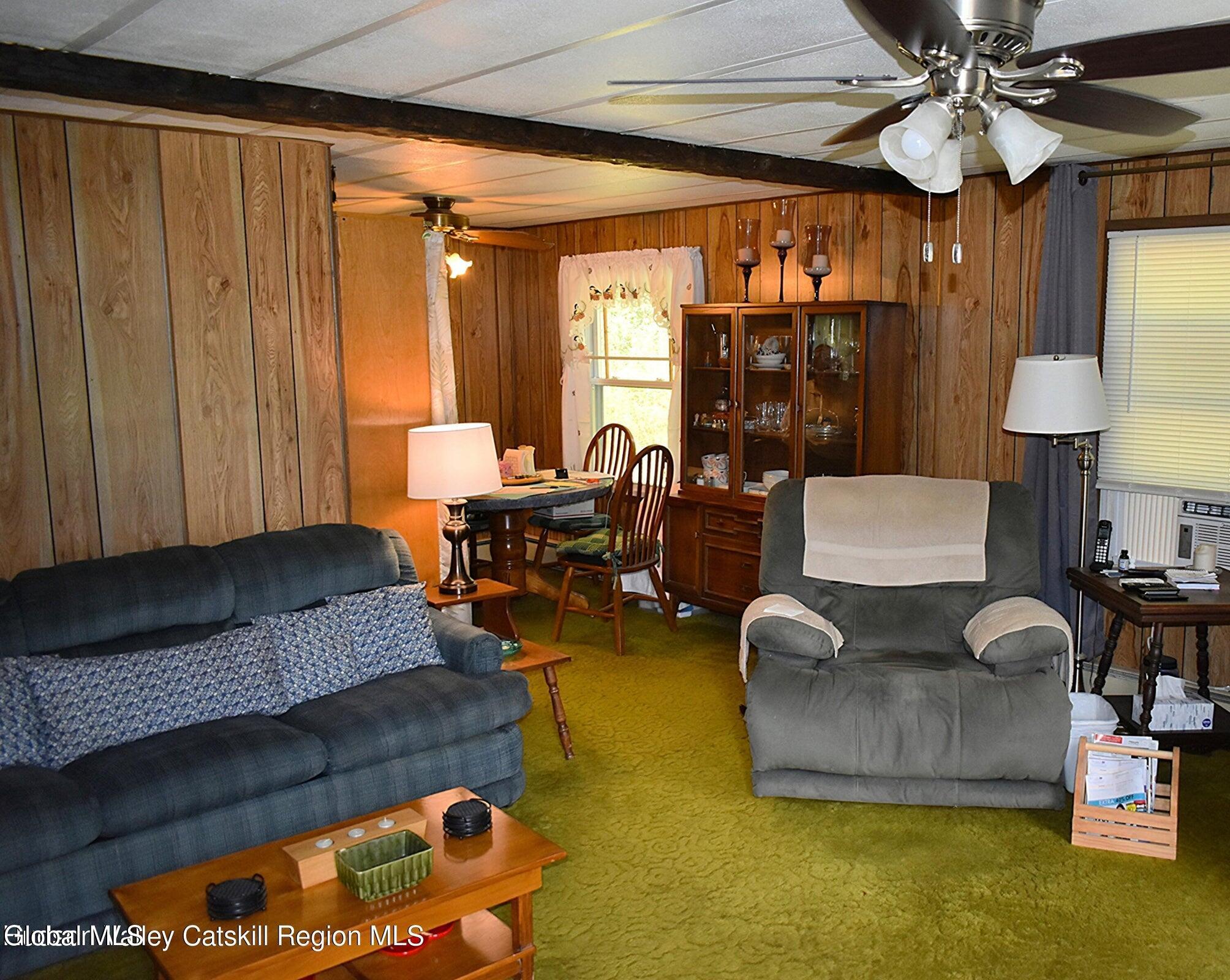 205 Middle Road Austerlitz, NY 12017 - Photo 5 of 14 20250921222415731717000000-o