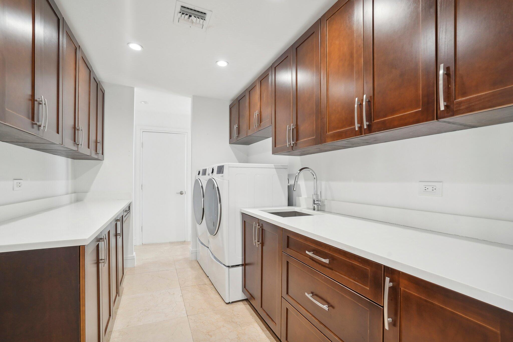 21830 Banyanwood Road Boca Raton, FL 33433 - Photo 8 of 18 beyc67f6a17fb93b9