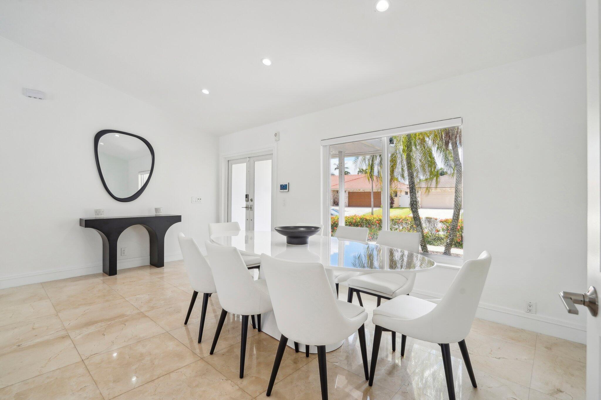 21830 Banyanwood Road Boca Raton, FL 33433 - Photo 9 of 18 beyc67f6a1c126c27