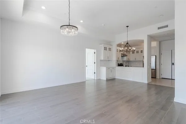 $500,000 | 1598 Long Beach, Unit 401, Long Beach, CA 90813