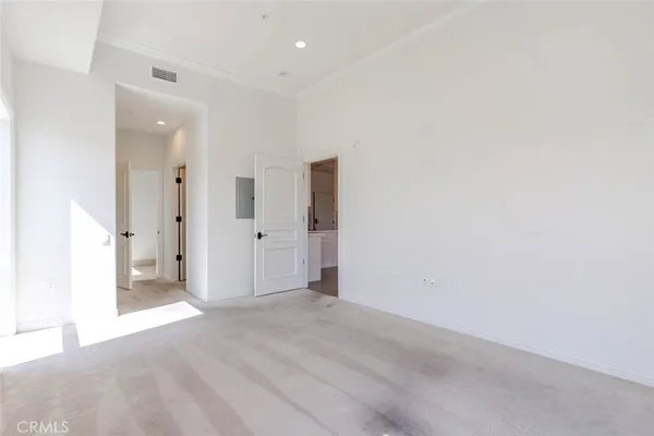 $500,000 | 1598 Long Beach, Unit 401, Long Beach, CA 90813