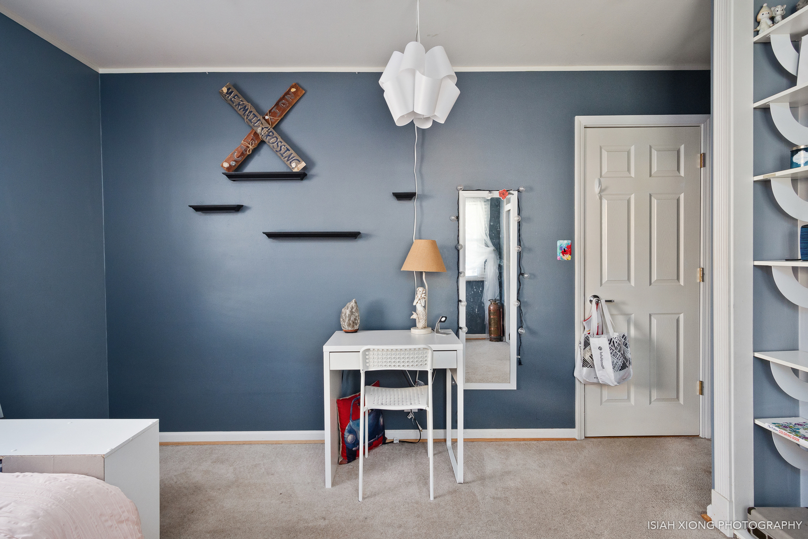 8 Hampton Road Montgomery, IL 60538 - Photo 18 of 26 a view of a room with gym equipment