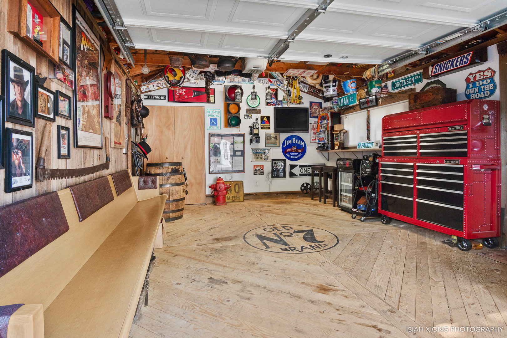 8 Hampton Road Montgomery, IL 60538 - Photo 21 of 26 a view of garage