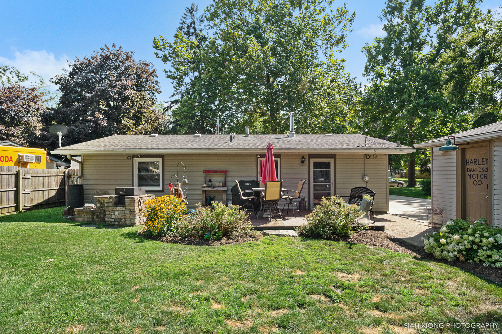 8 Hampton Road Montgomery, IL 60538 - Photo 24 of 26 a view of a house with back yard