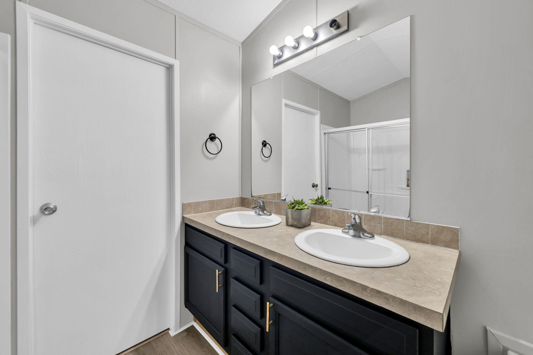 5216 Galiver Cutoff Baker, FL 32531 - Photo 30 of 51 a sink and a mirror