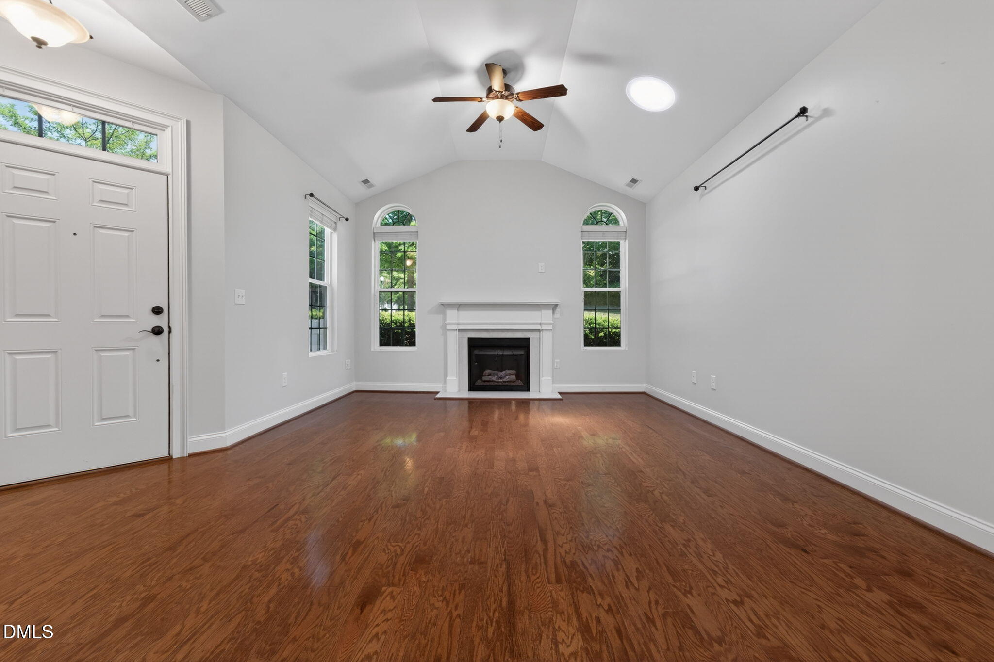 1189 Blue Bird Lane, Unit 1189 Wake Forest, NC 27587 - Photo 10 of 70 13-web-or-mls-1189 Blue Bird Ln -13