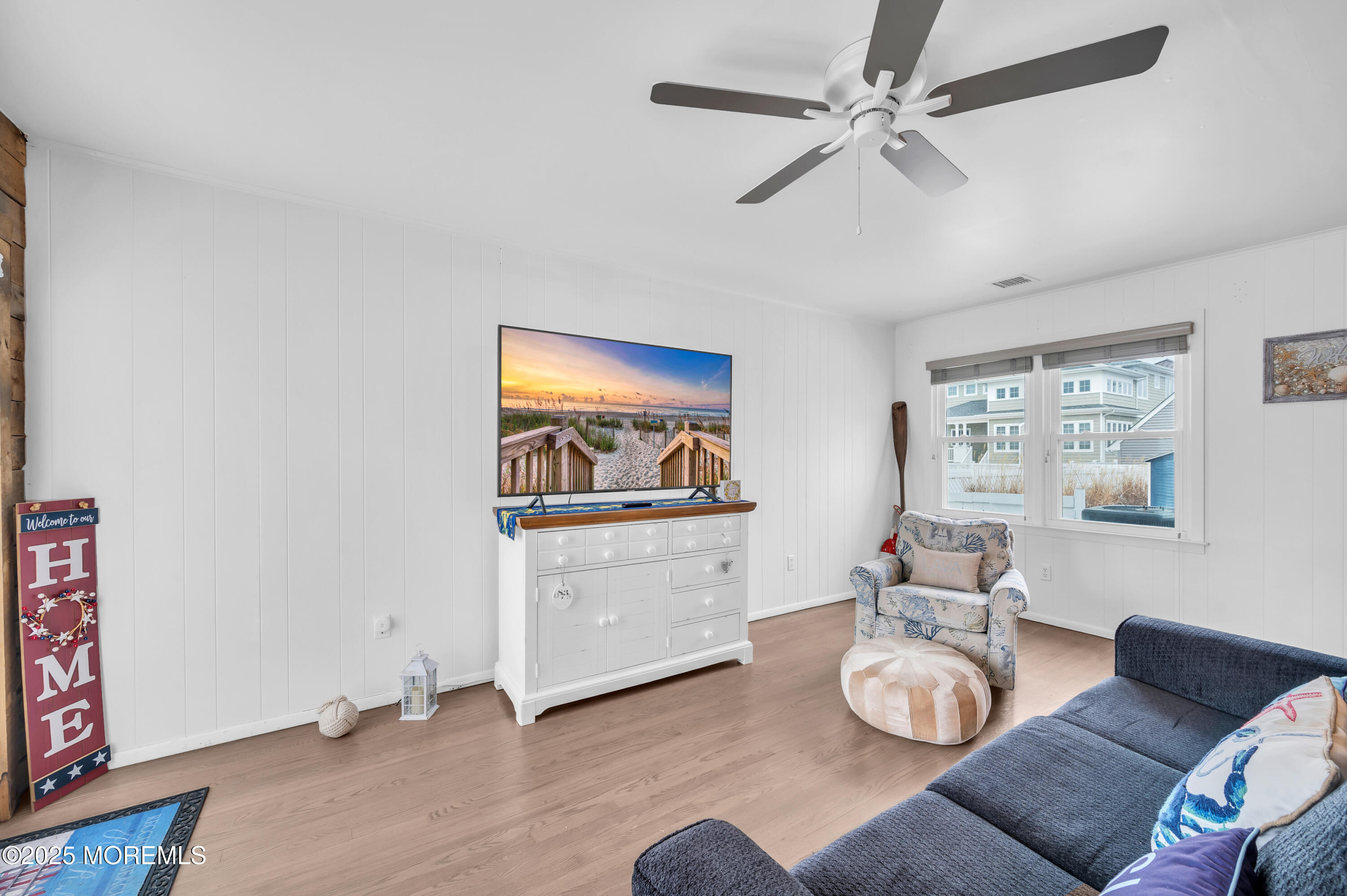 11 Sturgis Road Lavallette, NJ 08735 - Photo 7 of 56 Living 3