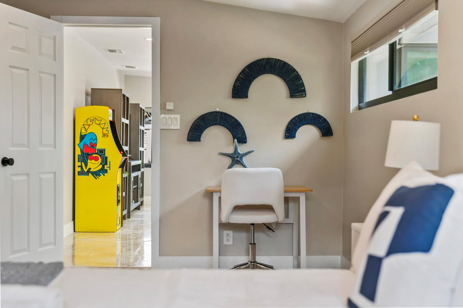 1908 Northeast 27th Street Wilton Manors, FL 33306 - Photo 24 of 38 Photo 24