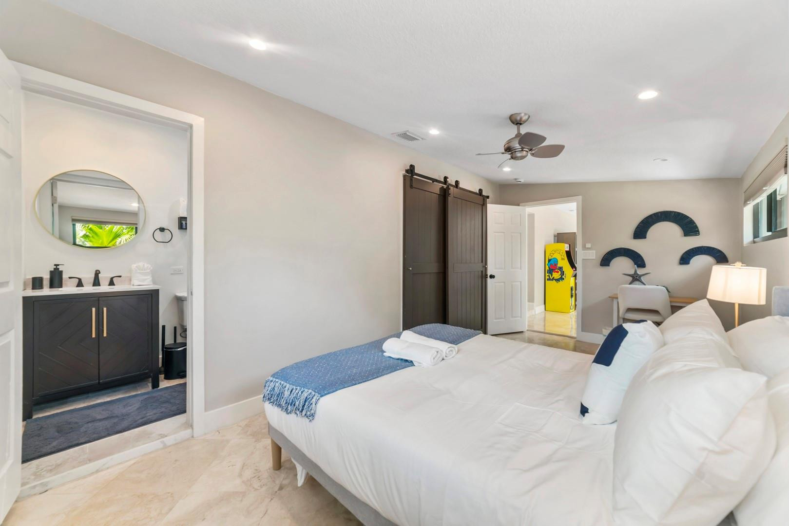 1908 Northeast 27th Street Wilton Manors, FL 33306 - Photo 25 of 38 En-suite bathroom...