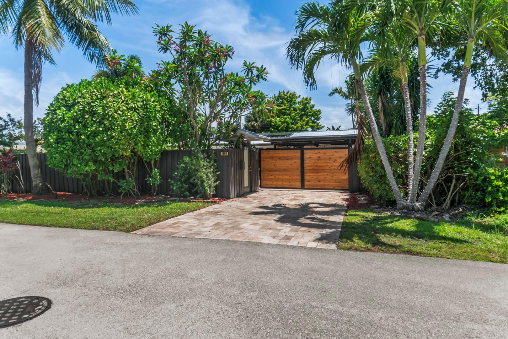 1908 Northeast 27th Street Wilton Manors, FL 33306 - Photo 38 of 38 Photo 38