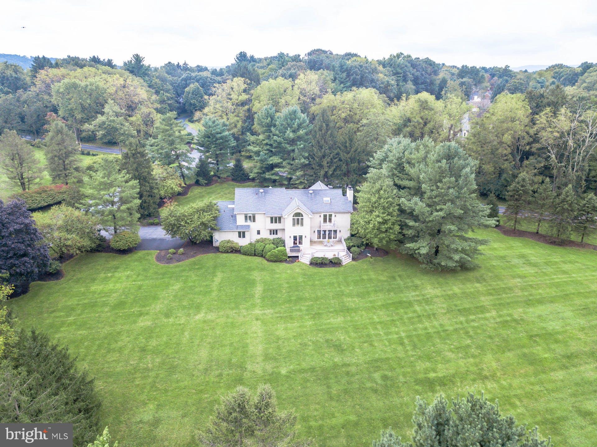 1655 Wildberry Road Bethlehem, PA 18015 - Photo 2 of 29 Gallery Image 2