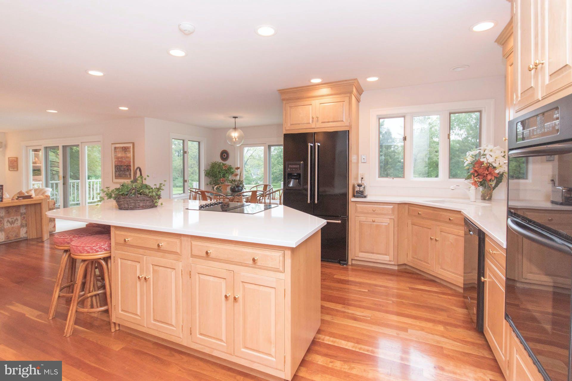 1655 Wildberry Road Bethlehem, PA 18015 - Photo 11 of 29 Gallery Image 11