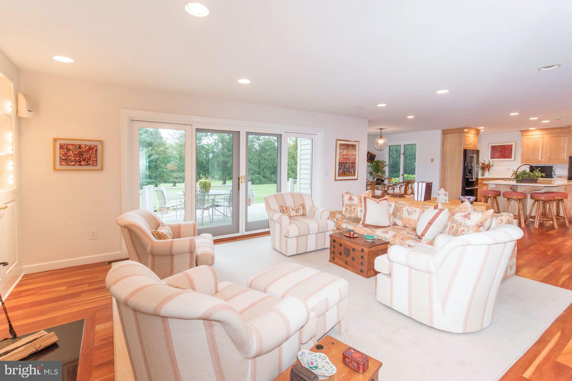 1655 Wildberry Road Bethlehem, PA 18015 - Photo 16 of 29 Gallery Image 16