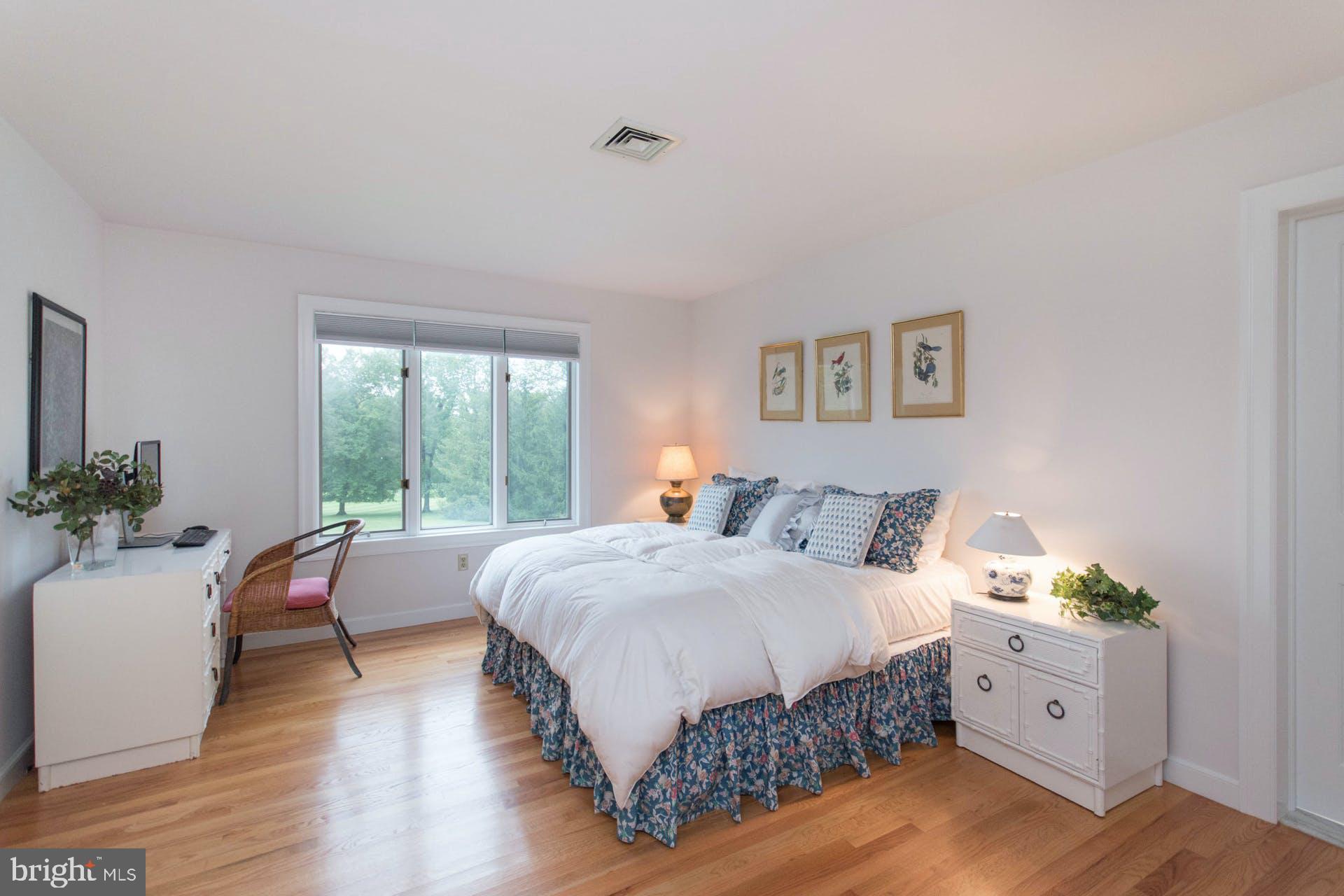 1655 Wildberry Road Bethlehem, PA 18015 - Photo 22 of 29 Gallery Image 22