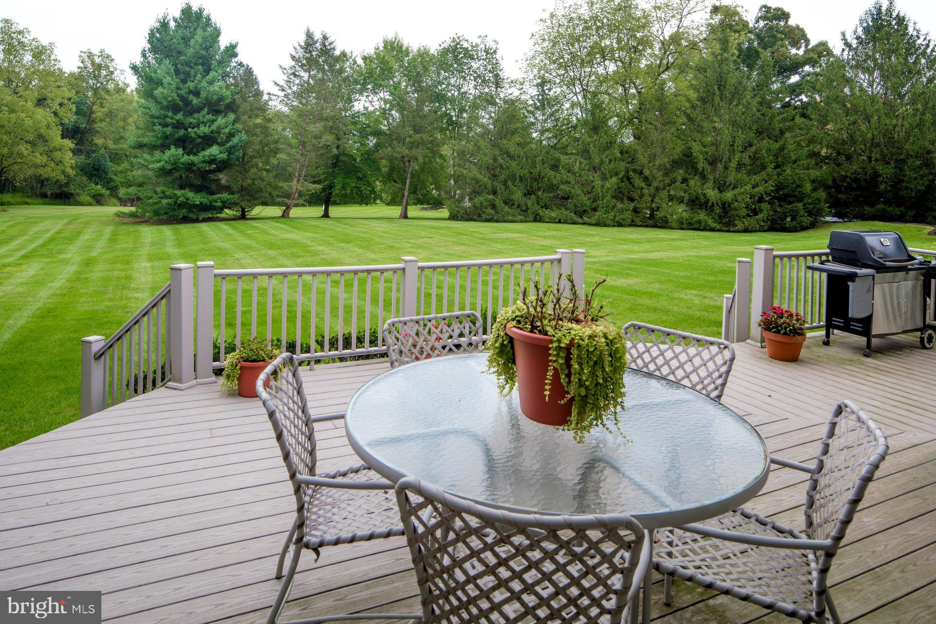 1655 Wildberry Road Bethlehem, PA 18015 - Photo 24 of 29 Gallery Image 24