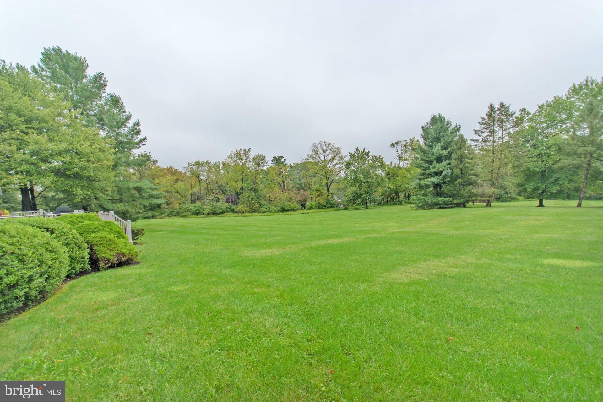 1655 Wildberry Road Bethlehem, PA 18015 - Photo 26 of 29 Gallery Image 26