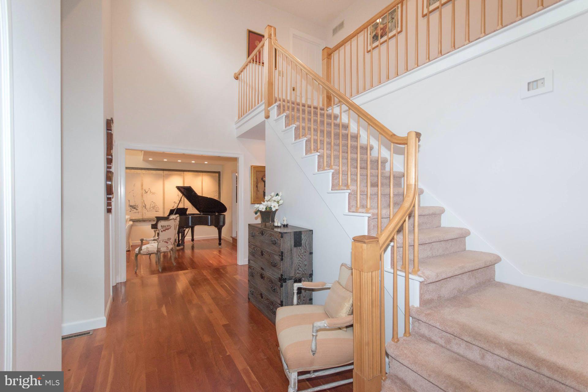 1655 Wildberry Road Bethlehem, PA 18015 - Photo 6 of 29 Gallery Image 6