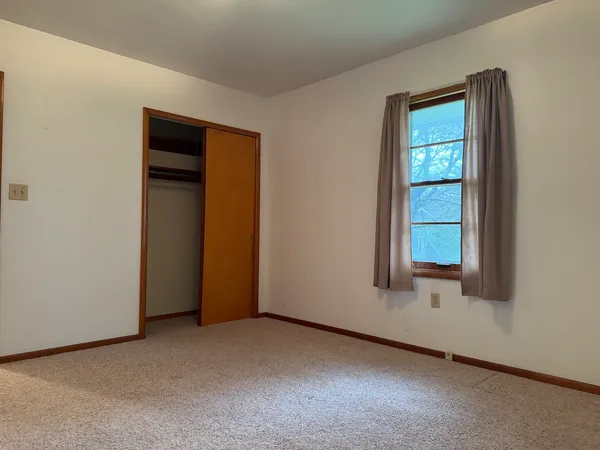 $119,900 | 101 West High Street, La Moille, IL 61330