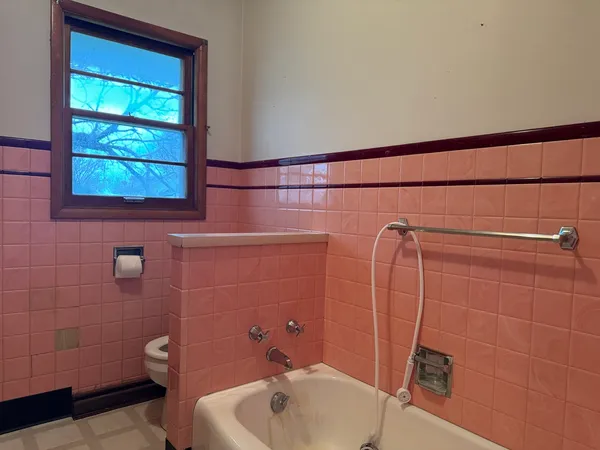 $119,900 | 101 West High Street, La Moille, IL 61330