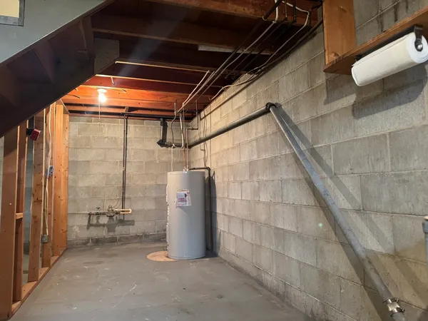 $119,900 | 101 West High Street, La Moille, IL 61330